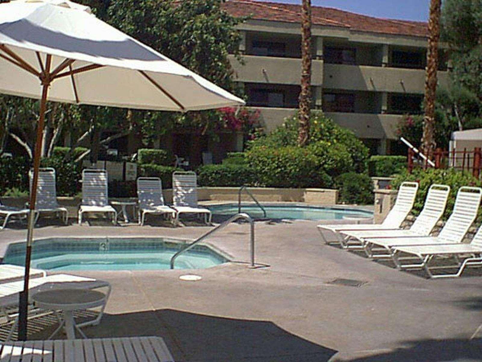 Hilton Palm Springs Hotel Exterior photo