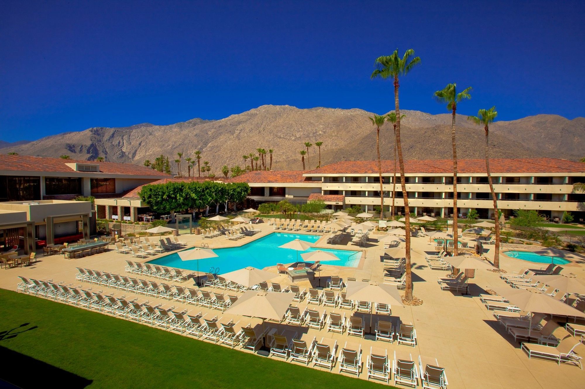 Hilton Palm Springs Hotel Exterior photo